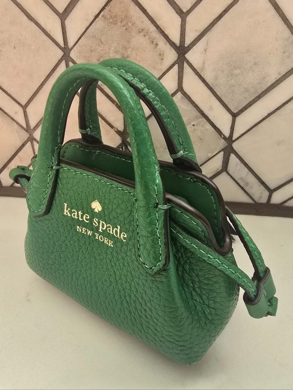 KATE SPADE Dumpling Pebble Leather Micro Coin Purse Key Ring in Green Bean